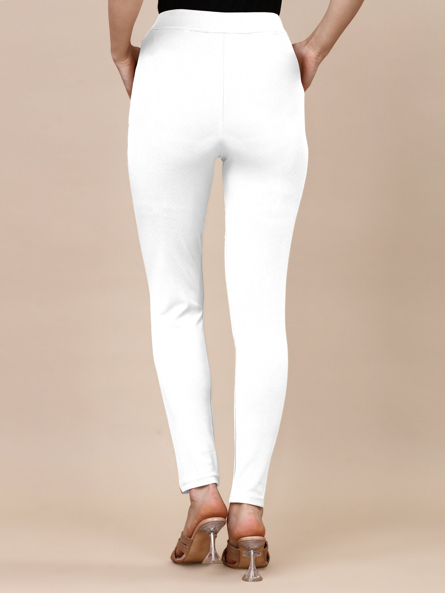 White Palazzo Pants: Versatile and Elegant Bottoms for Any Occasion