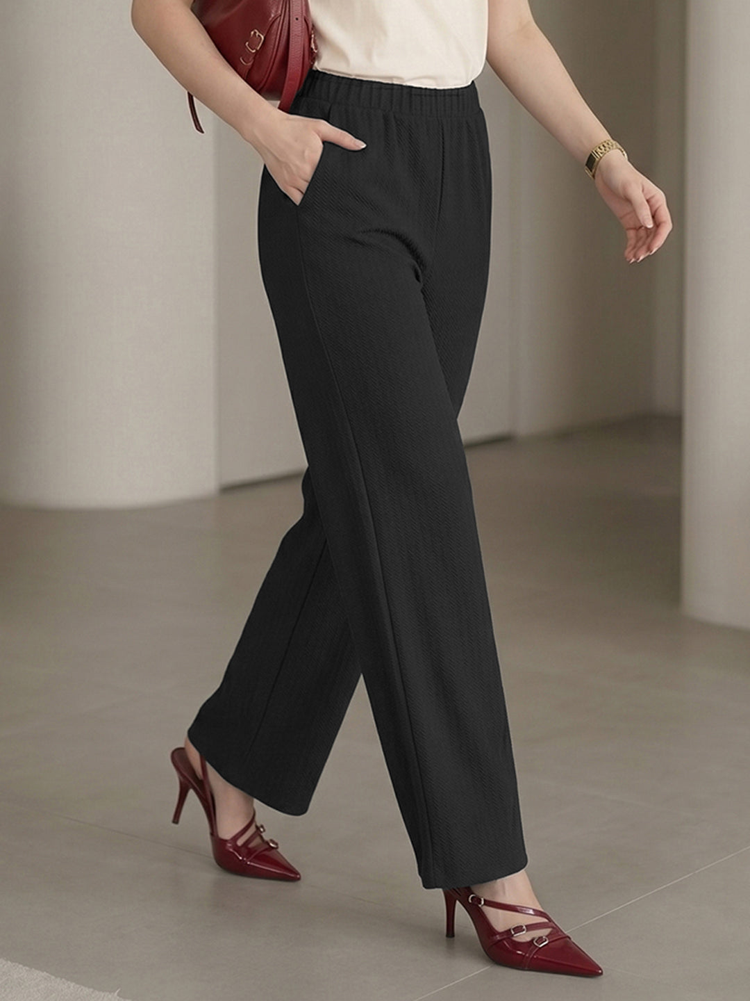 Women's Black High-Rise Ribbed Elastic-Waist Wide-Leg Trousers