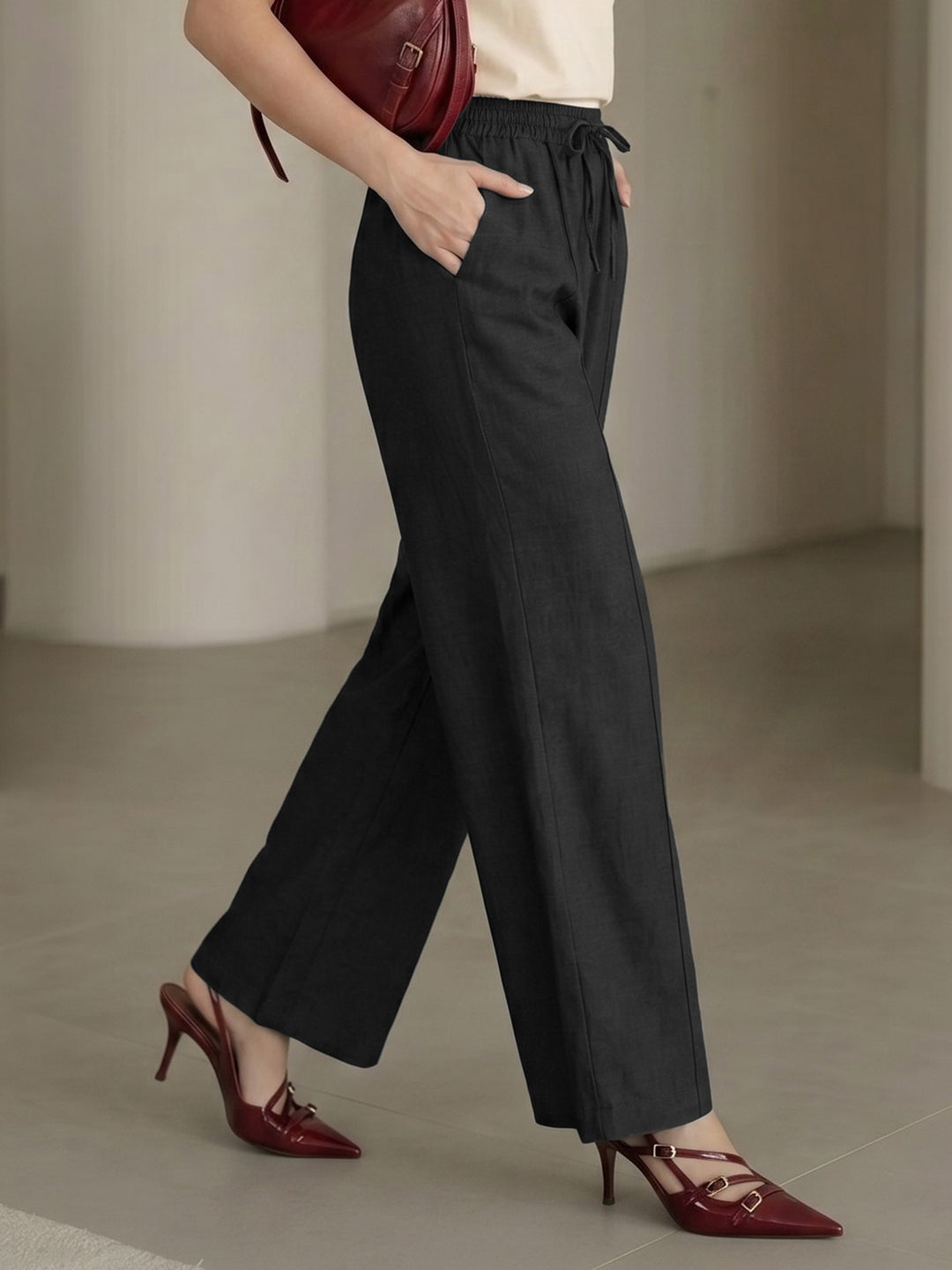 Women's Black High-Rise Elastic Waist Wide-LegTrousers with Pockets