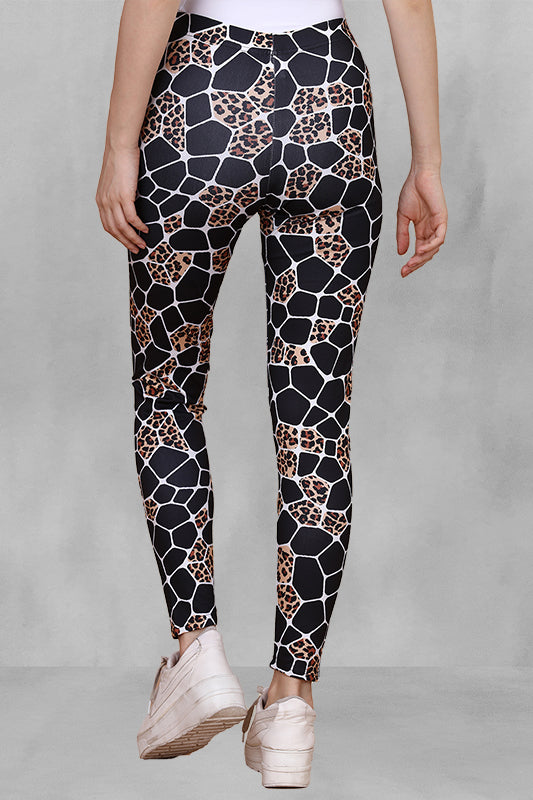 Lycra 4-Way Stretch Full Leggings: Seamless Comfort and Flexibility