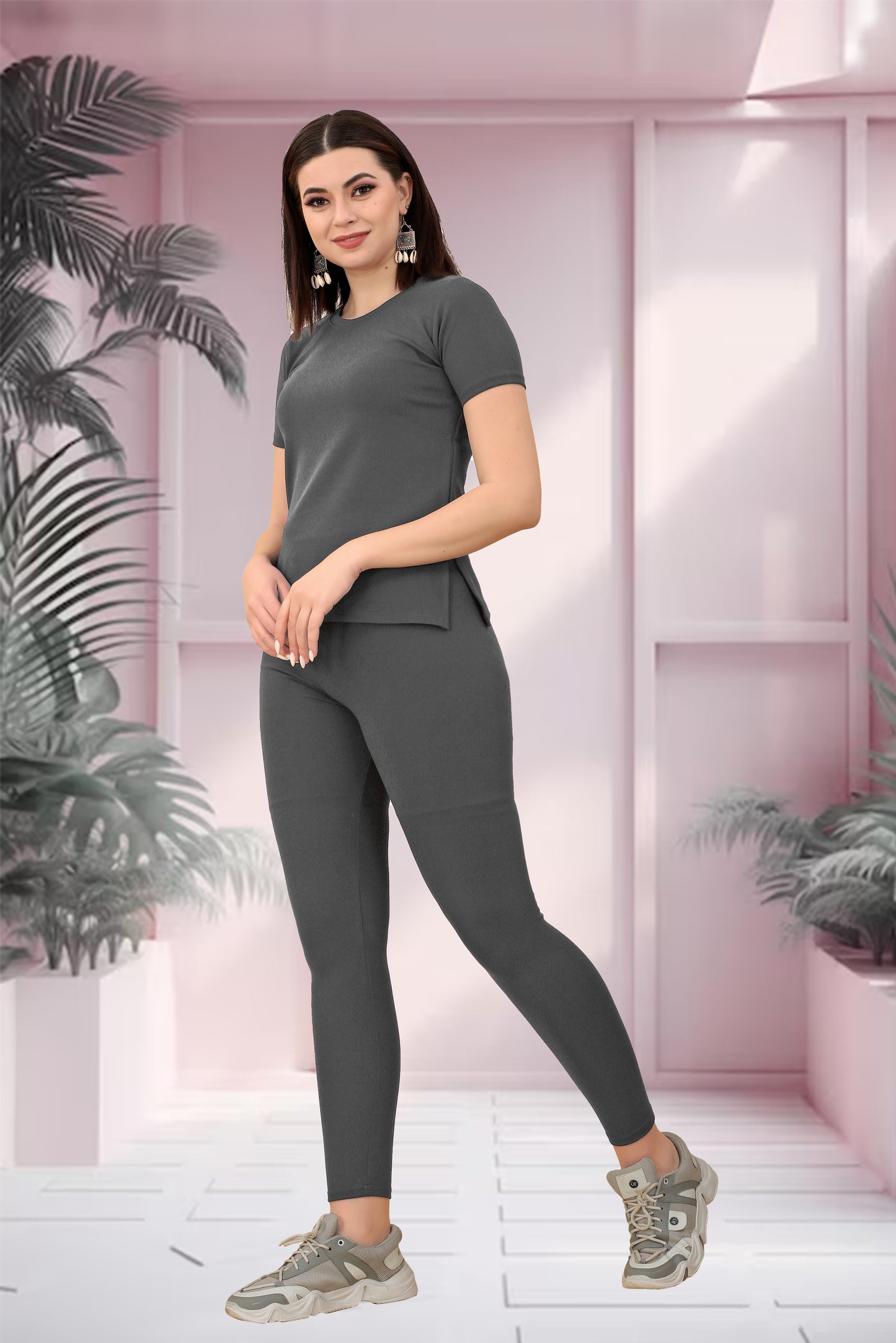 Modern Elegance: Mario Grey Women's Tracksuit - Effortless Style for Every Day!