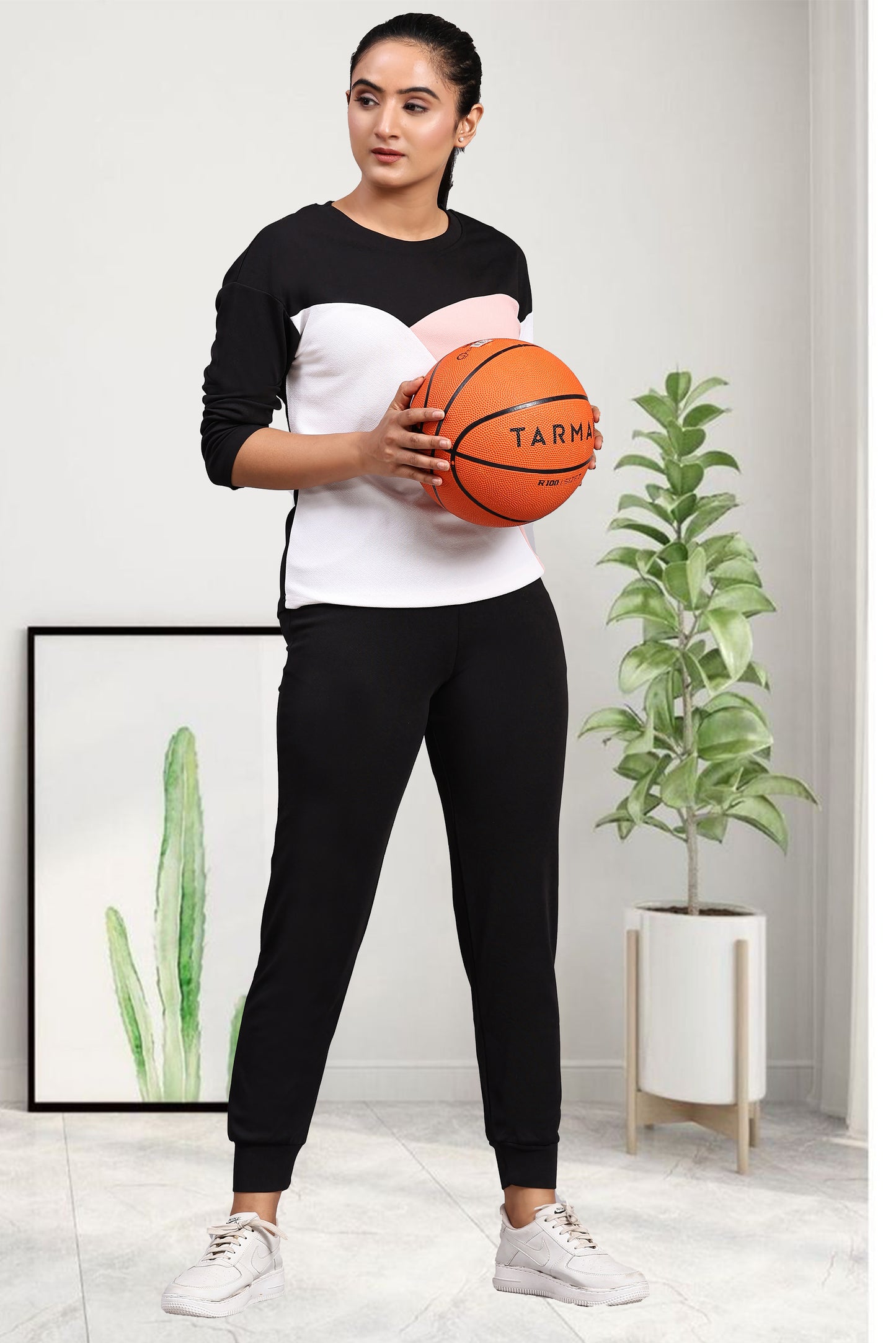 V Cut Black Tracksuit for Women | Sleek & Modern Activewear with Stylish Detailing