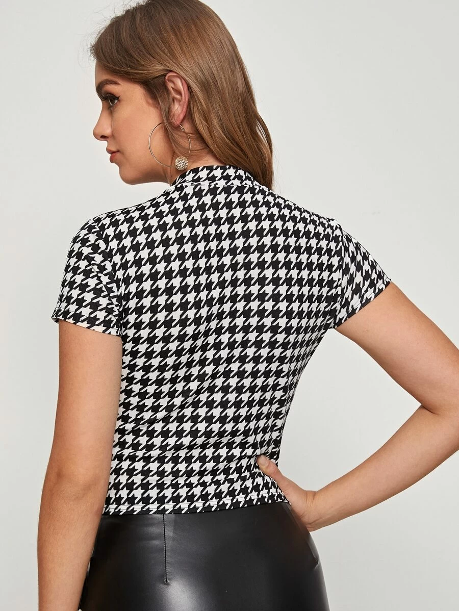 Checkered Half Sleeve Tops: Casual Elegance for Everyday Chic