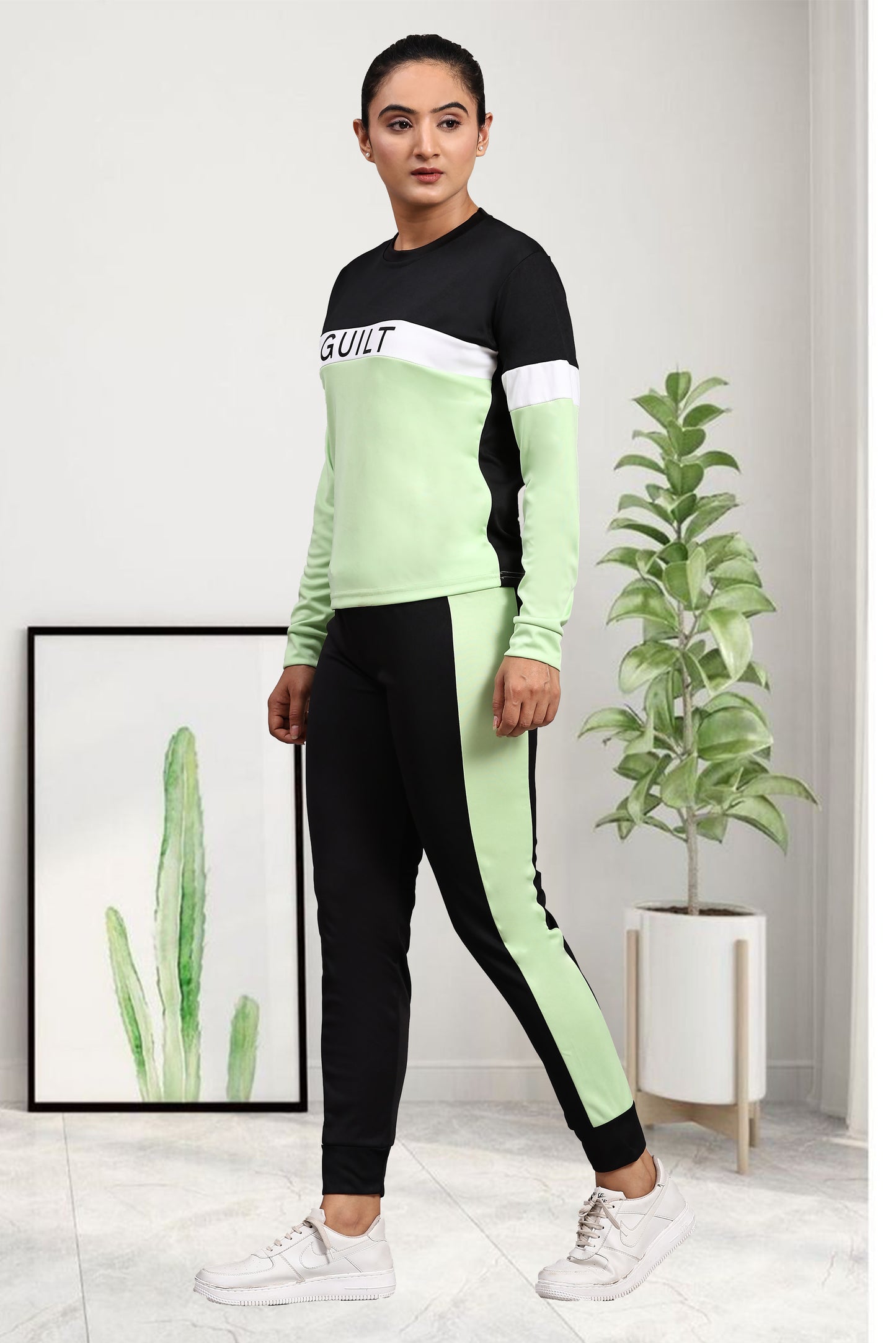 Discover the Guilt Women's Tracksuit for Active Elegance!"