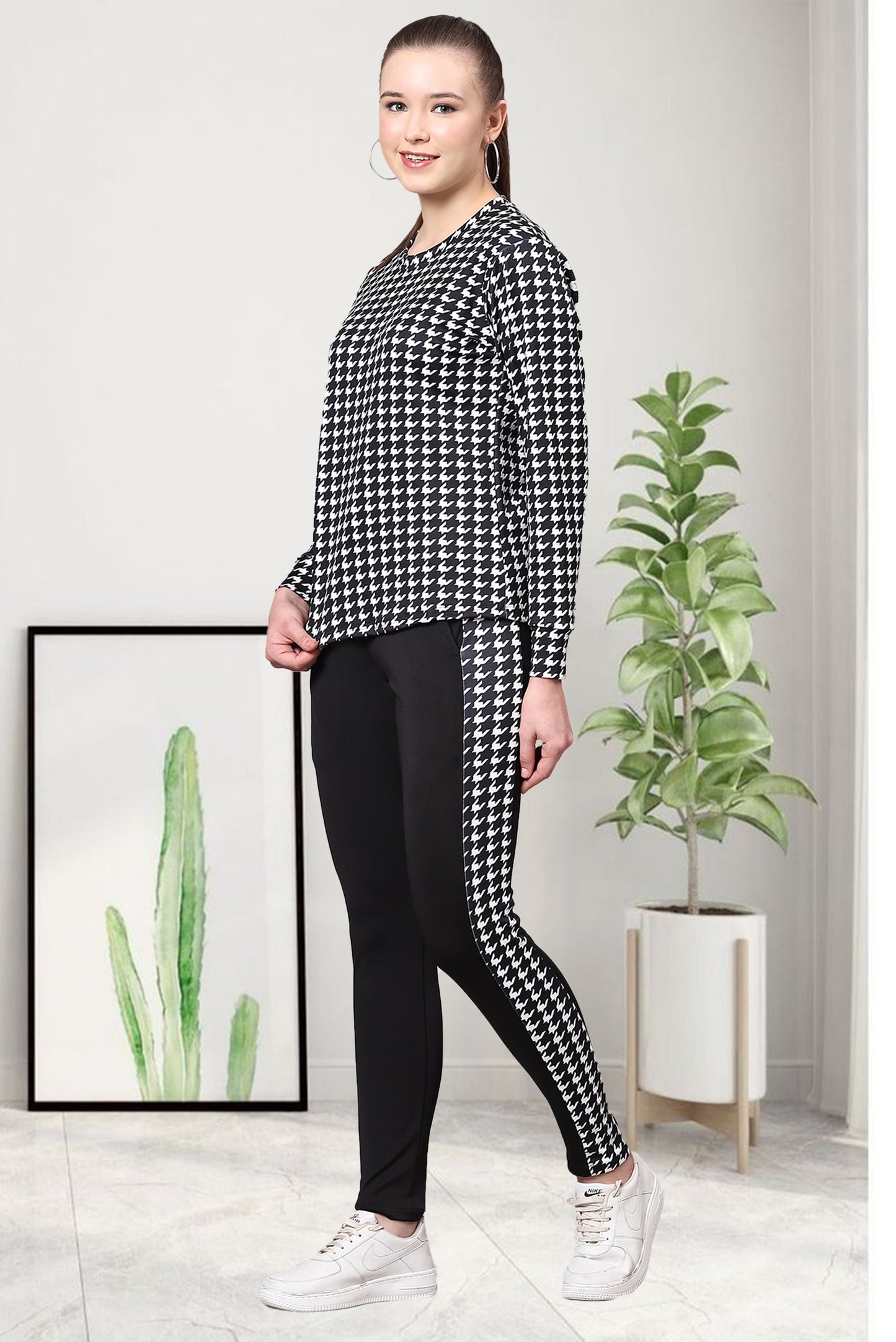 SS Black Checks Tracksuit for Women | Chic & Trendy Activewear with a Classic Checkered Pattern