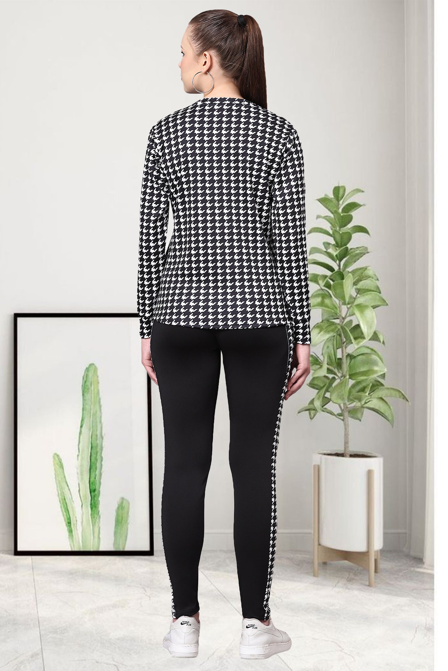 SS Black Checks Tracksuit for Women | Chic & Trendy Activewear with a Classic Checkered Pattern