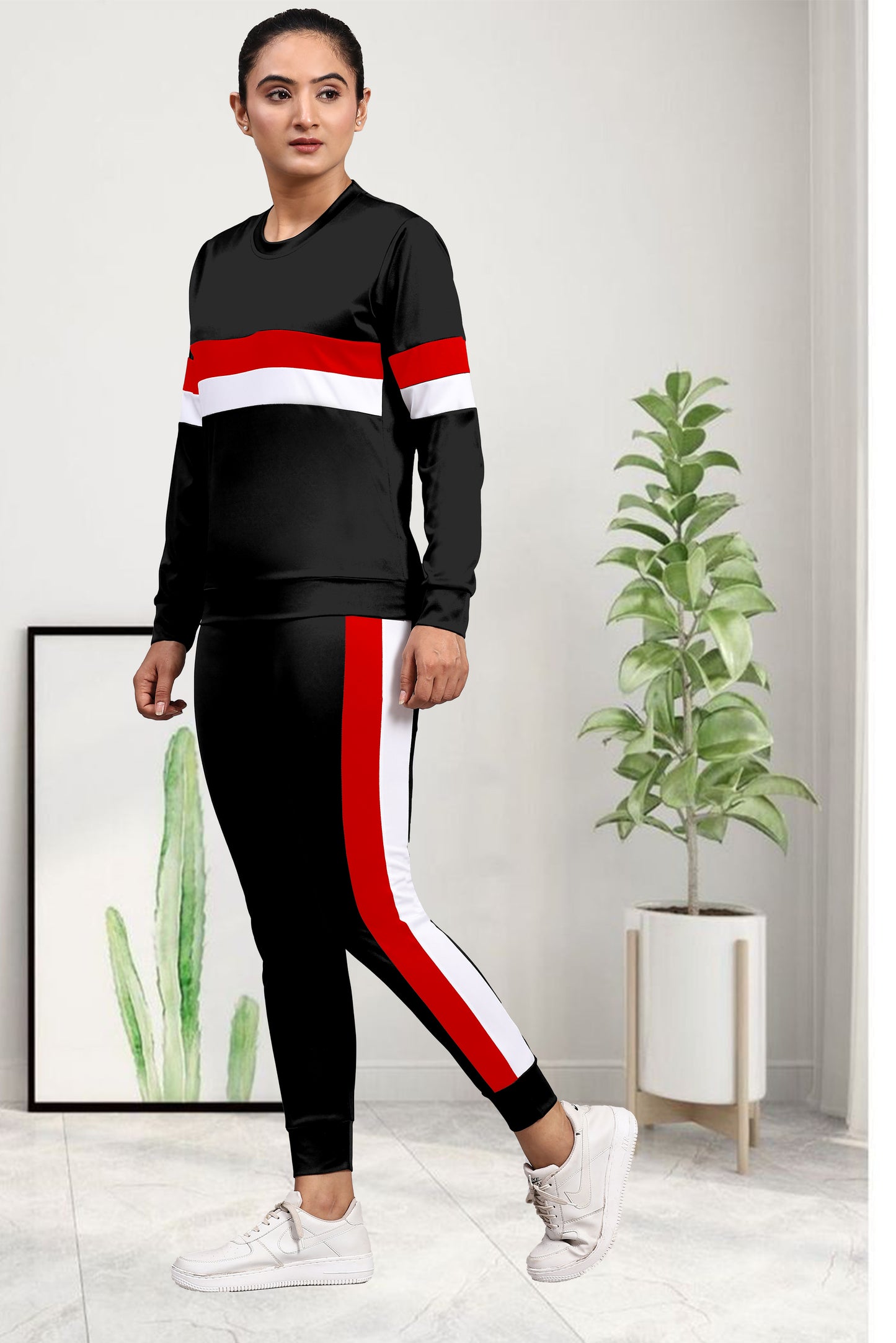 Zara Full Black Tracksuit for Women | Sleek & Stylish All-Black Activewear