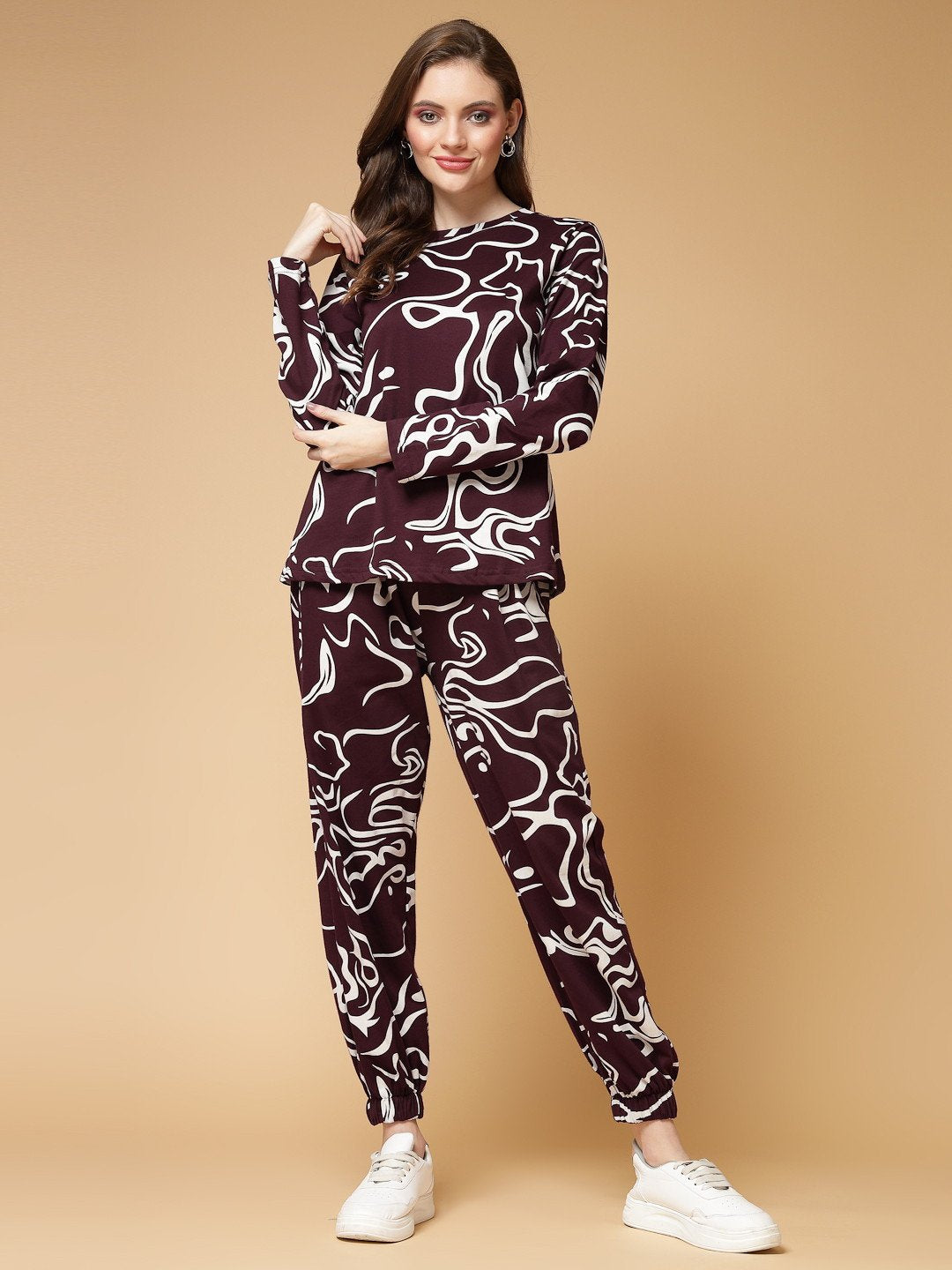Signature Tracksuit: Elevate Your Active Style with Comfort and Class