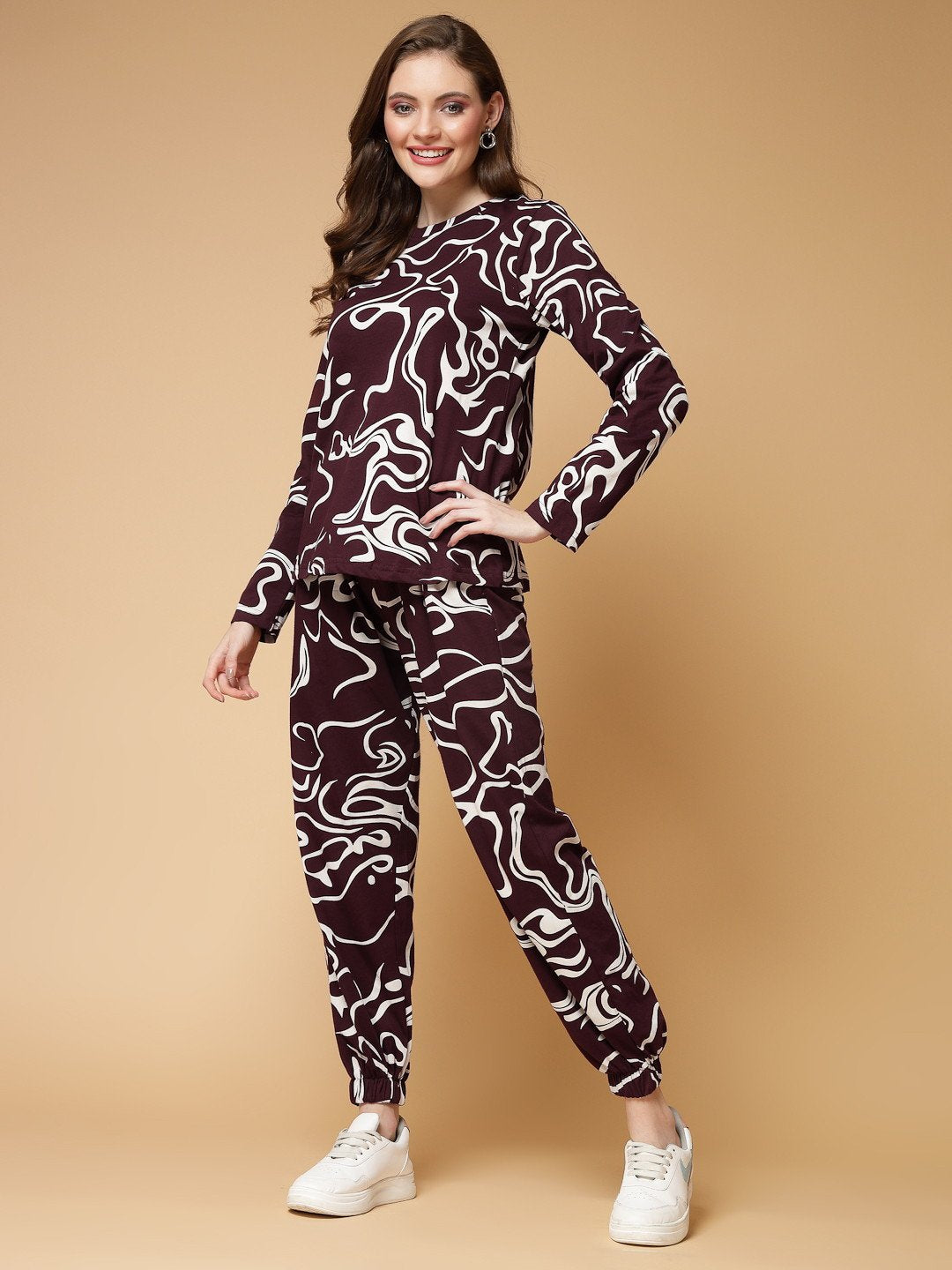 Signature Tracksuit: Elevate Your Active Style with Comfort and Class